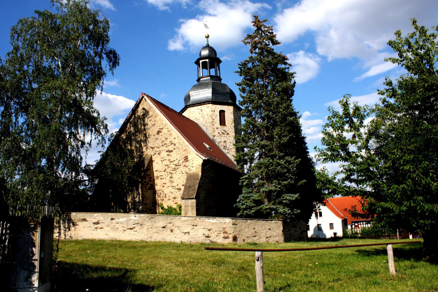 Kirche Oberröppisch Kirche Oberröppisch